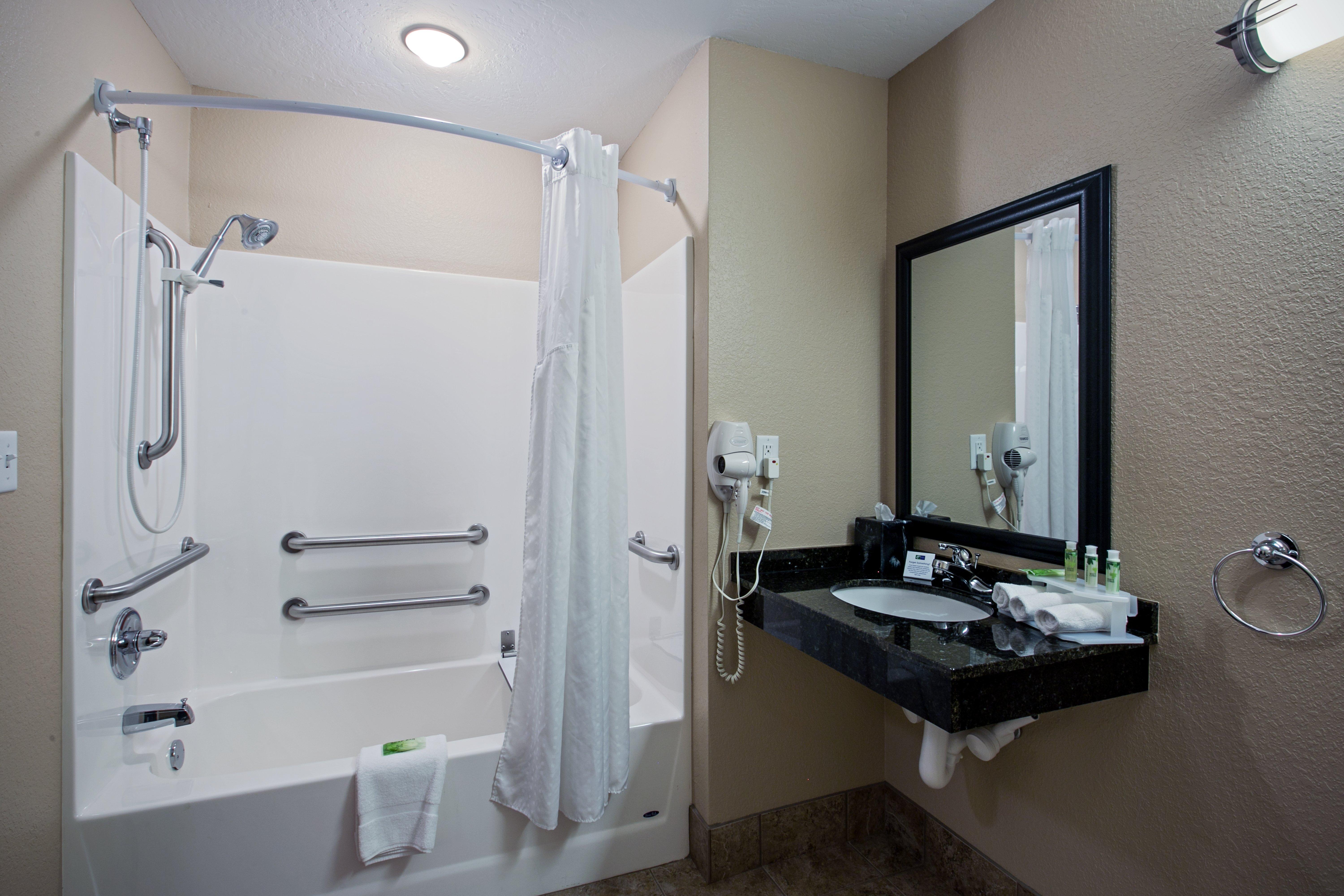 Holiday Inn Express & Suites - Green Bay East By Ihg Ngoại thất bức ảnh