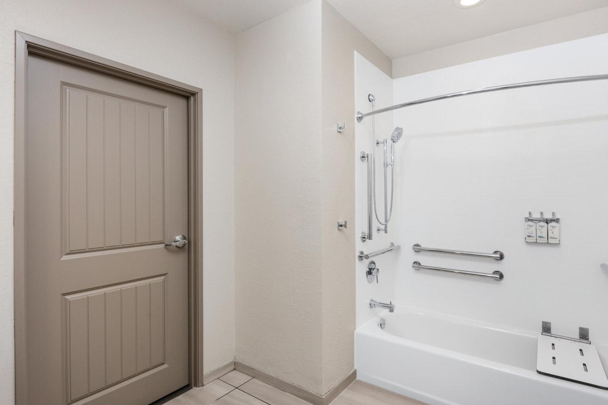 Holiday Inn Express & Suites - Green Bay East By Ihg Ngoại thất bức ảnh