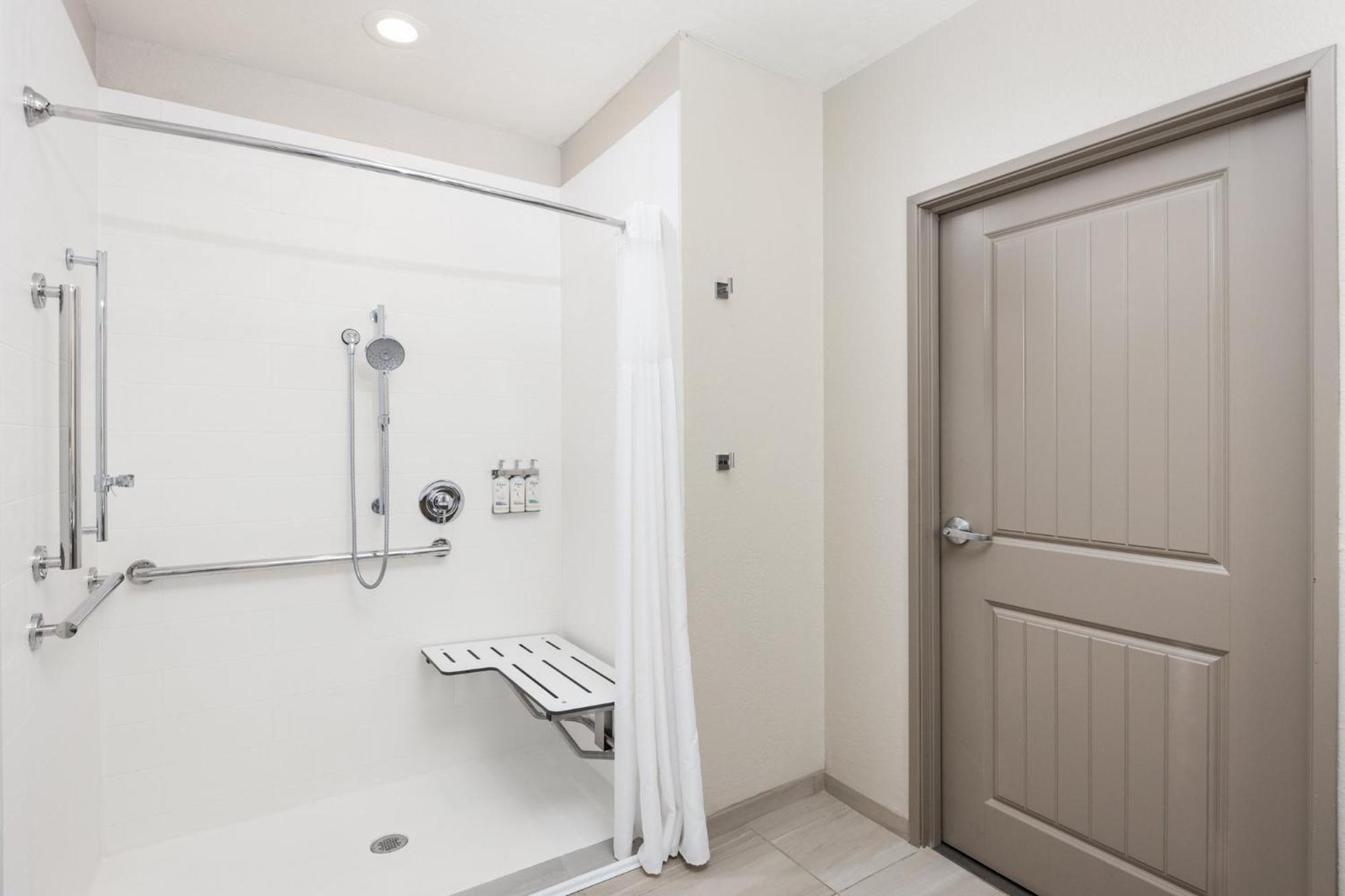 Holiday Inn Express & Suites - Green Bay East By Ihg Ngoại thất bức ảnh