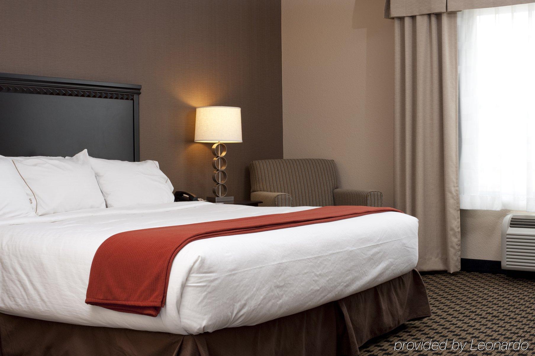 Holiday Inn Express & Suites - Green Bay East By Ihg Phòng bức ảnh