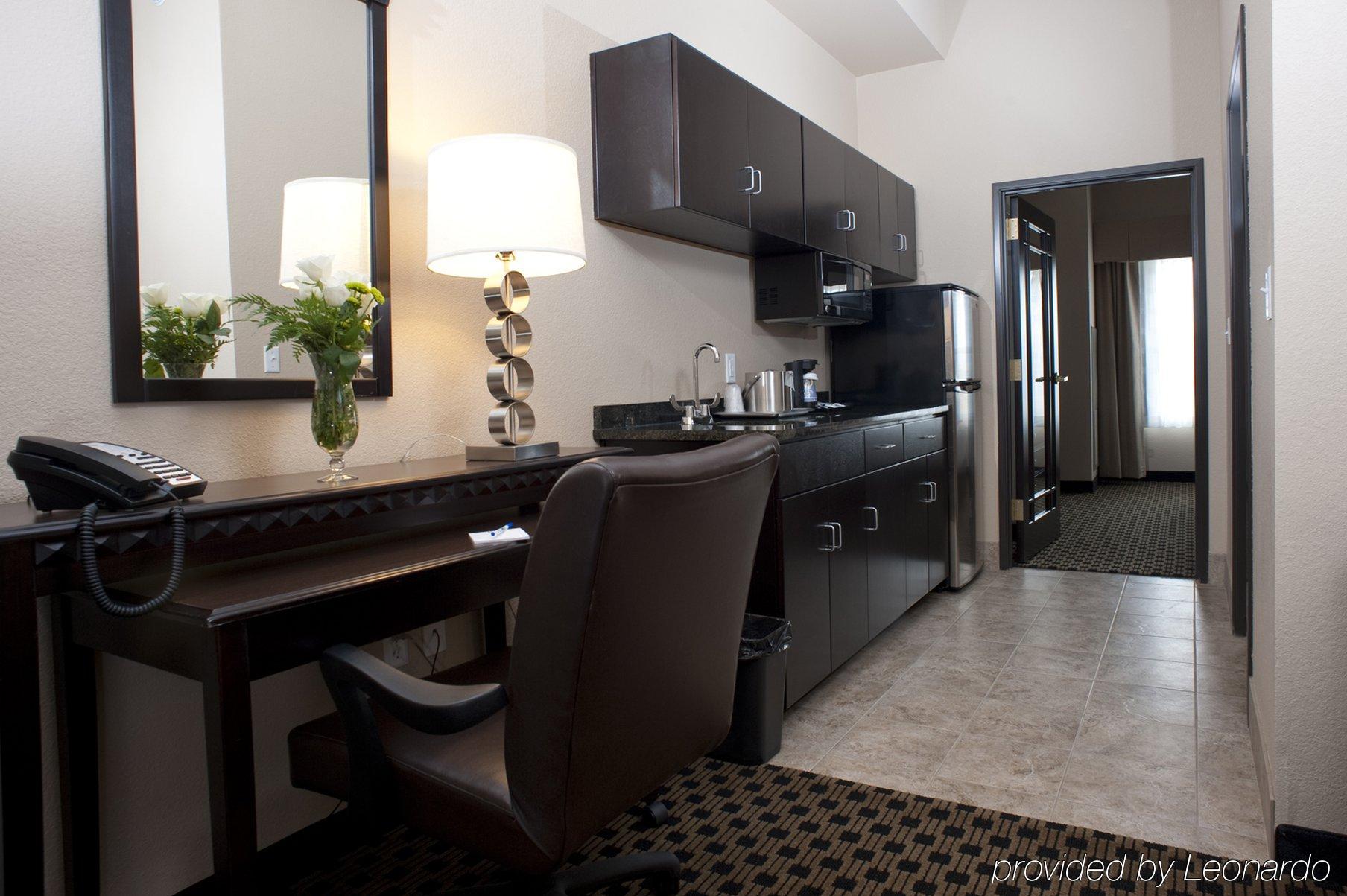 Holiday Inn Express & Suites - Green Bay East By Ihg Phòng bức ảnh